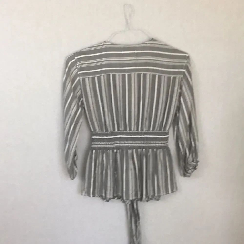 🅢🅐🅛🅔 Max Studio Striped Top - Picture 9 of 14